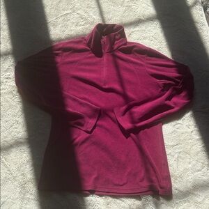 25 Columbia Magenta Fleece Long Sleeve Hoodie  – Size S | Mountain Ready |